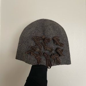 anthropologie grey cap


#anthropologie #hat #winter